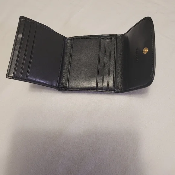 Wallet - Picture 3 of 4